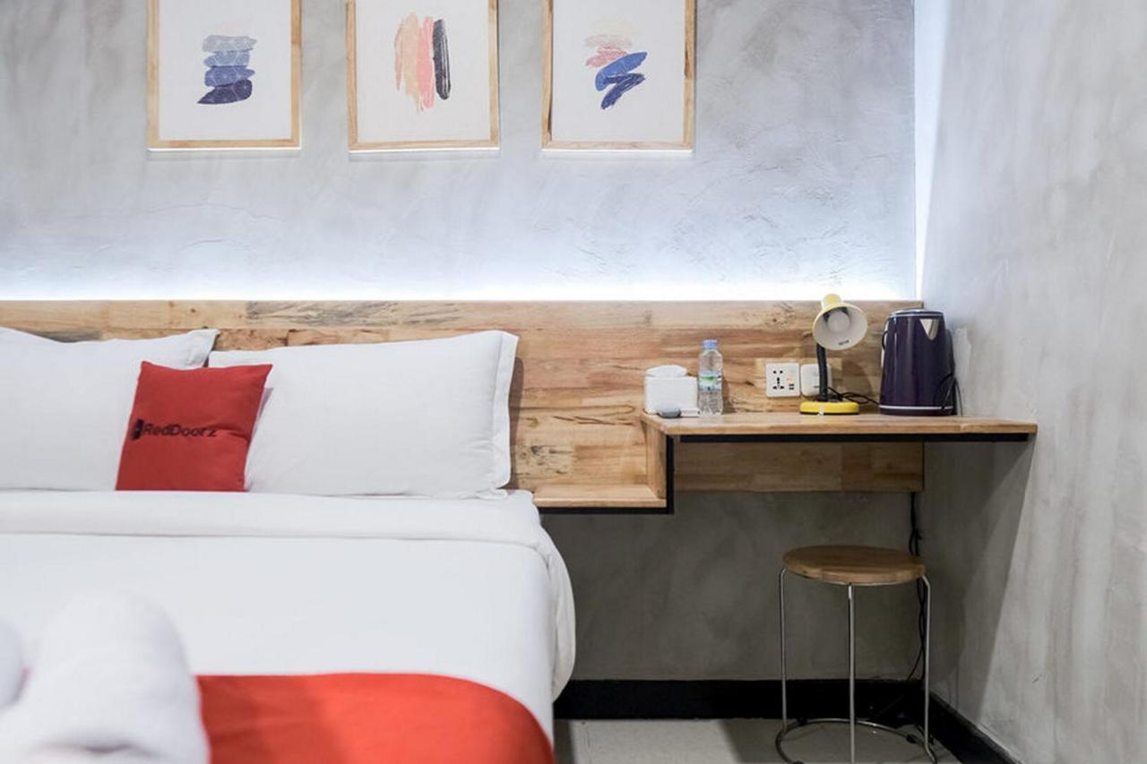Reddoorz @ Sekip Medan 호텔 외부 사진